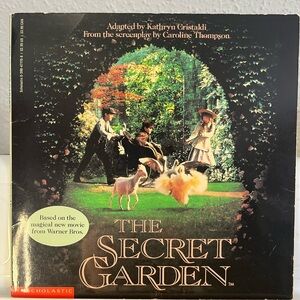 The Secret Garden Paperback Book based on the award winning Warner Bros. Movie